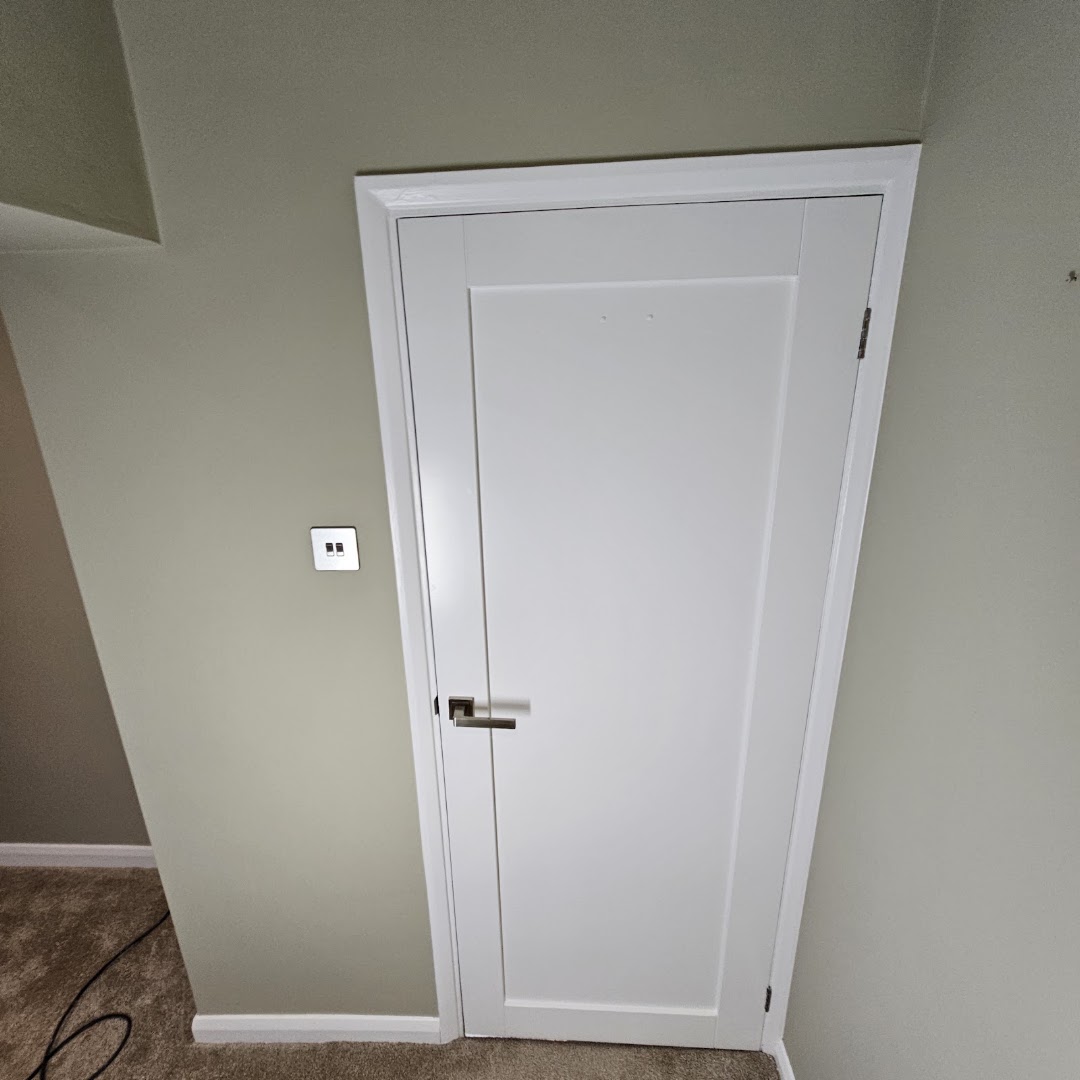 N11 Painter and Decorator — Photos 1